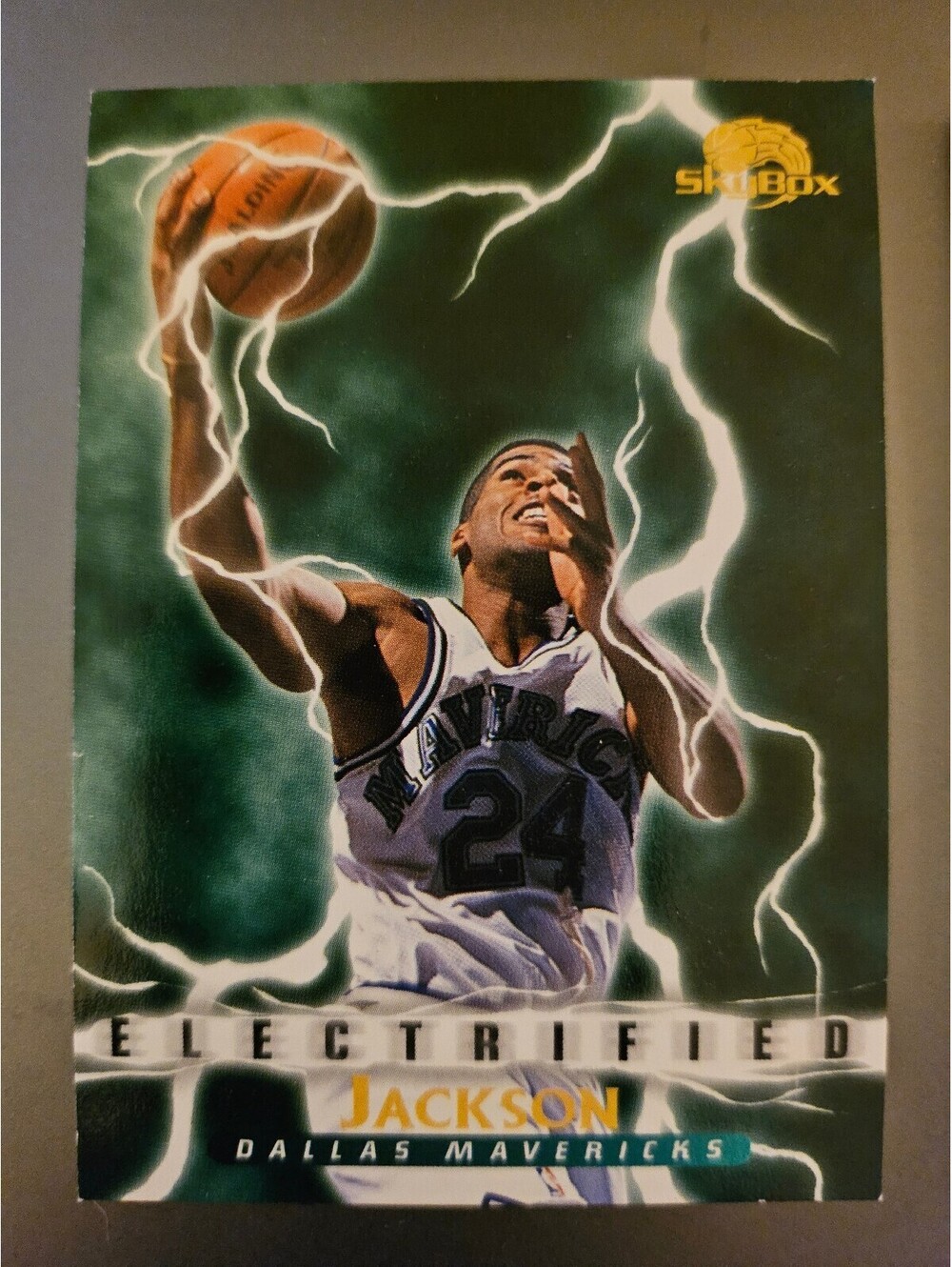 Jim Jackson 1995 SkyBox Premium #279  Basketball Card